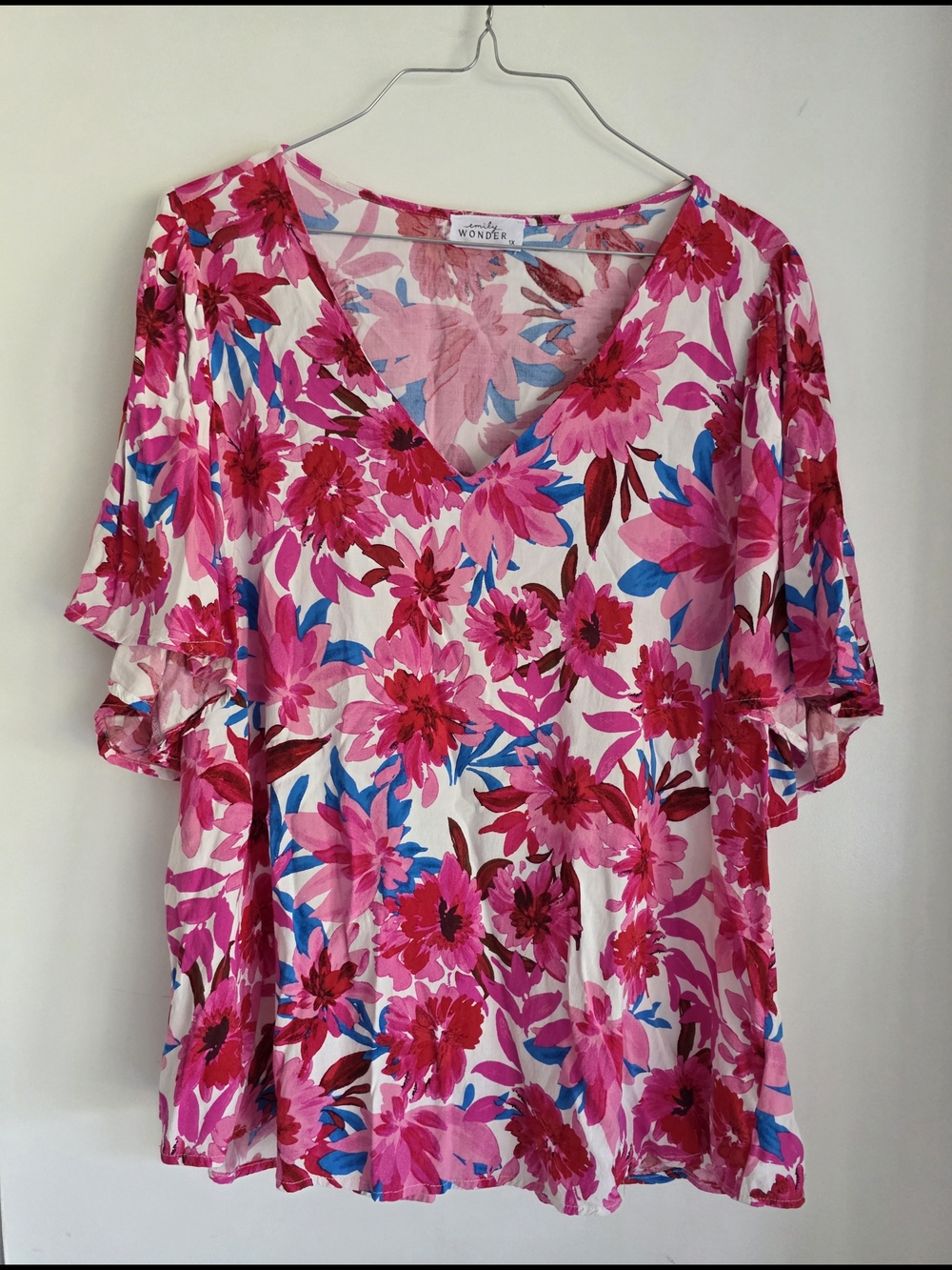 V-Neck Floral Flutter Sleeve Top - Pink 1xl